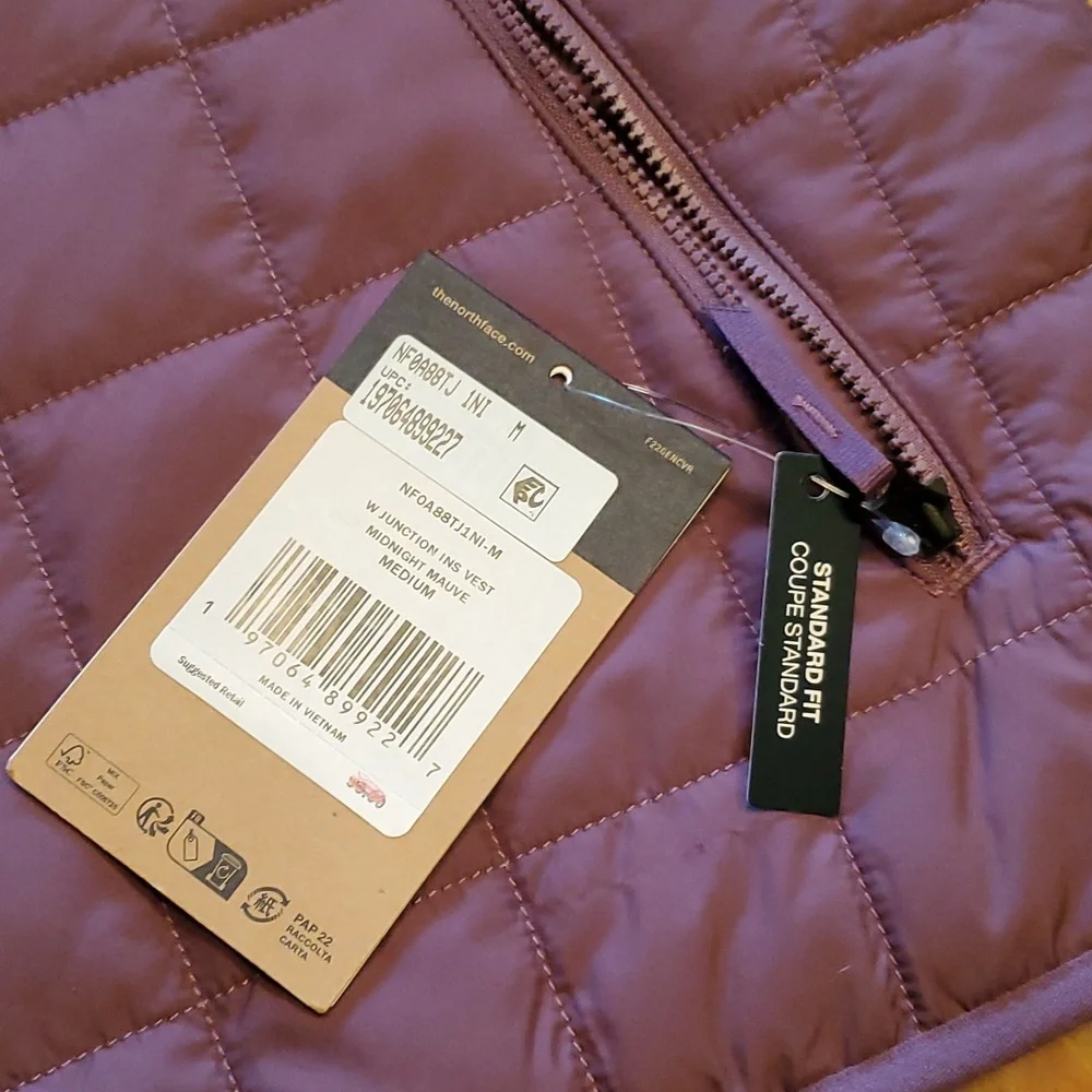 North Face vest - Picture 2 of 7